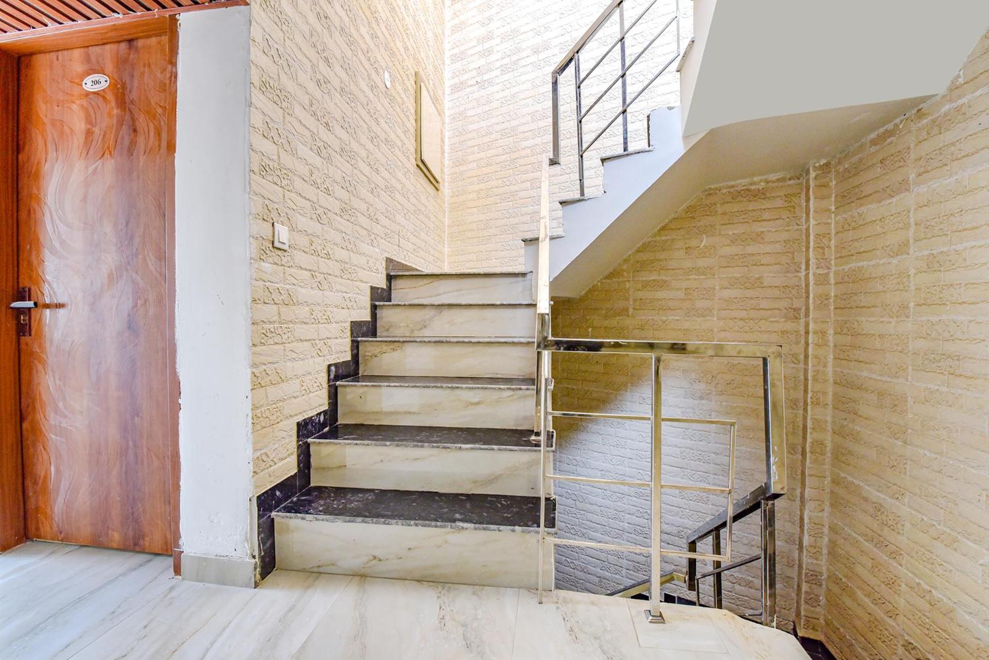 Fabhotel Prince 24 Mohali Exteriör bild